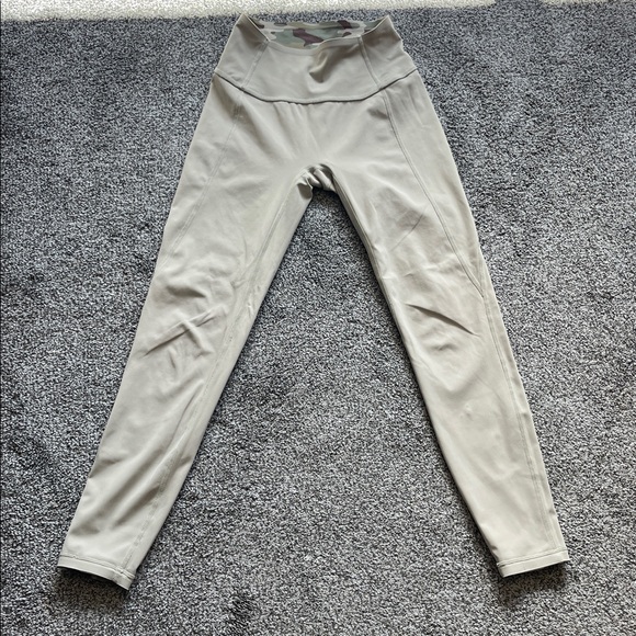 EUC 1st Phorm Full Length High Rise Reversible Leggings - Picture 4 of 9